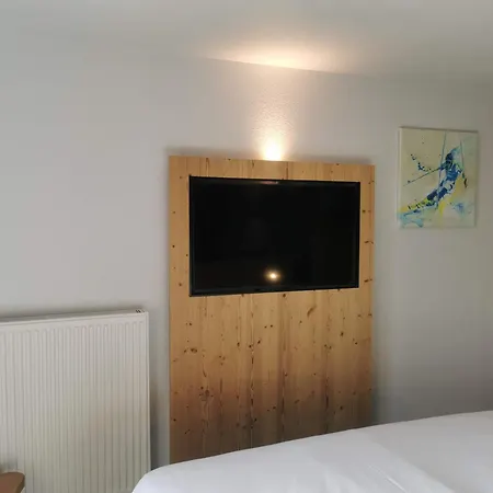 Hotel Les Bruyères-3
