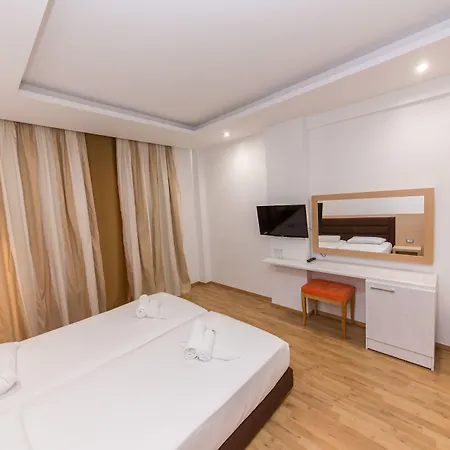 Hotel Saranda Palace-2