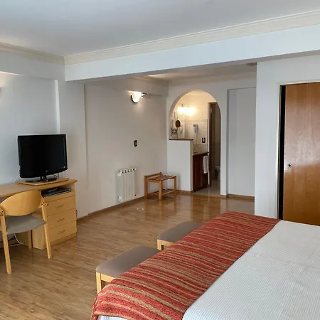 Hotel Ayres Del Nahuel-3