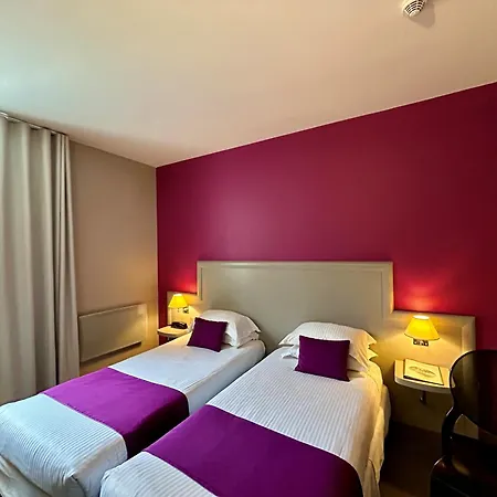 Hotel Les Jardins D'Adalric-3