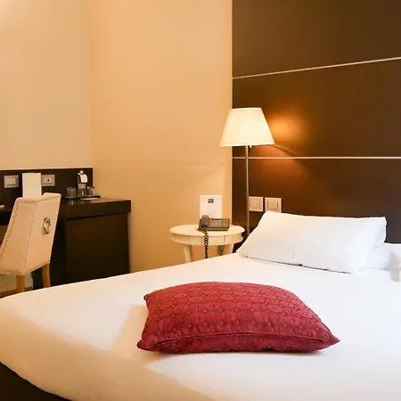 Townhouse 33 Boutique Hotel-2