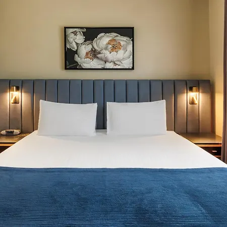 Best Western Plus Travel Inn-2