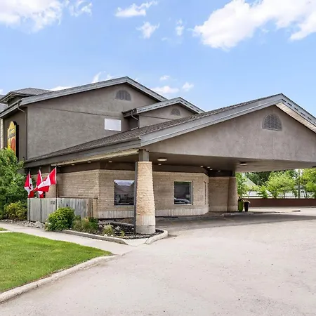 Super 8 By Wyndham Winnipeg West-3