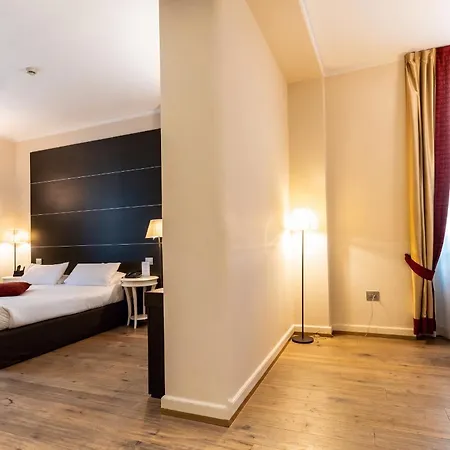 Townhouse 33 Boutique Hotel-3