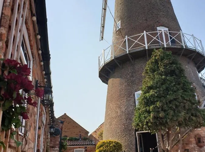 4 star hotel: The Windmill