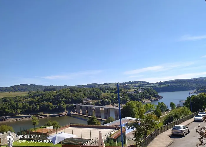 Casa de huéspedes: Huellas Albergue-Turístico