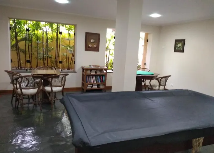 Aluguéis de temporada: Apartamento Guarujá Enseada