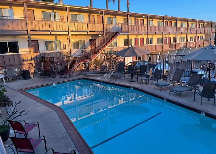 Family Friendly Hotels Seahorse Manhattan Beach - Lax