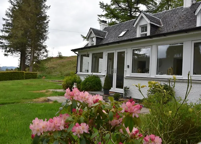 Pet Friendly hotel: Lagnakeil Highland Lodges