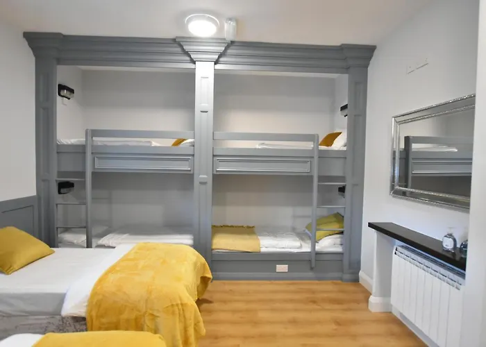 The Hostels Lanigan'S Accommodation