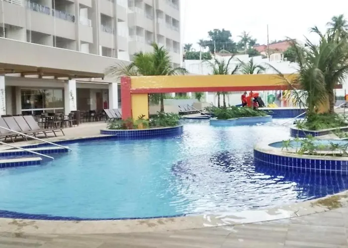  Hospedagem para até 8 pessoas no Enjoy Olimpia Park