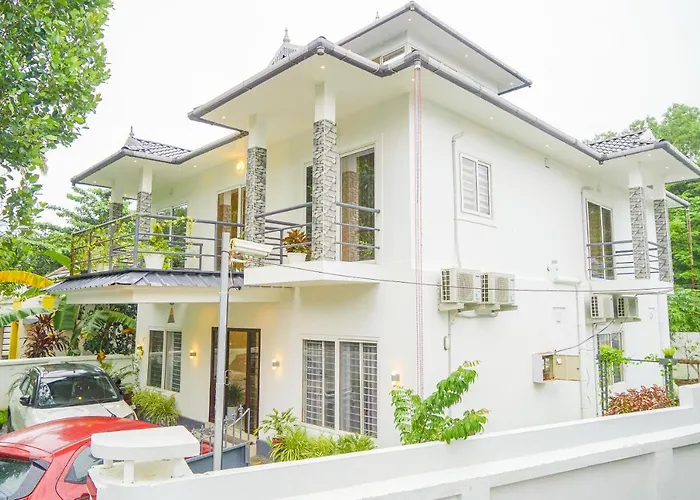 Pet Friendly hotel: Oceana Hills Residency