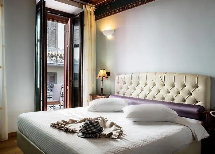 Kyveli Suites