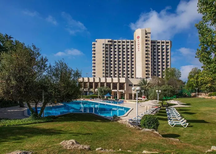 Hotel de luxo Apenas: Ramada Jerusalem Hotel