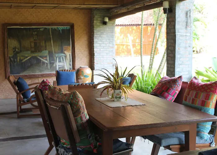 Dog friendly hotels Bulunburi
