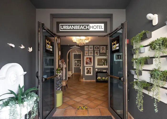 Regina Urban Beach Hotel