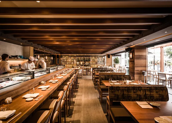 Resort: Puente Romano Beach Resort