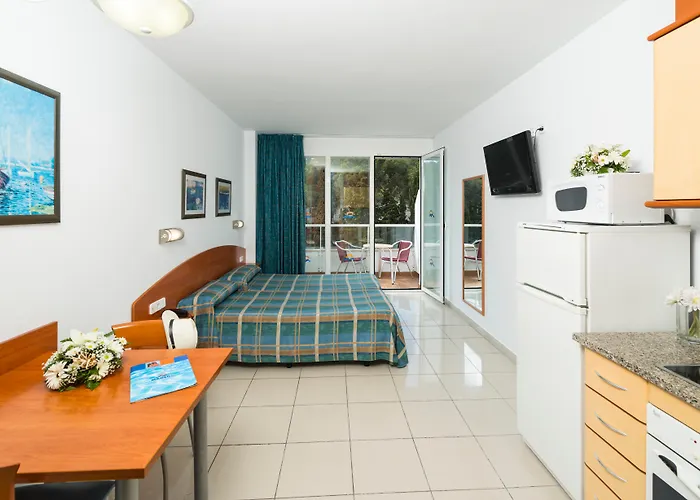 Lodge: Costa Encantada Suites & Resort