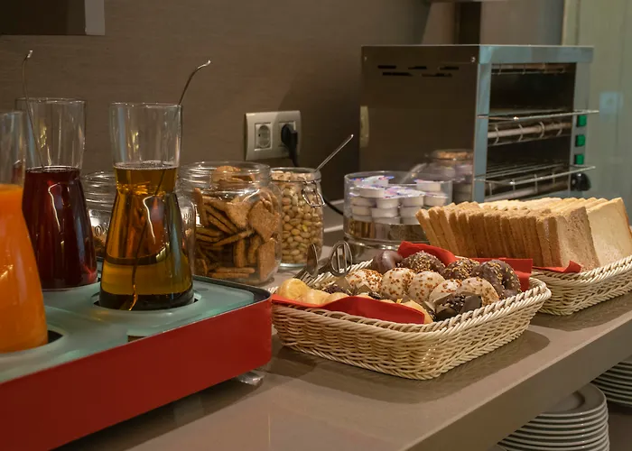 Hotel con piscina: Hotel America Barcelona