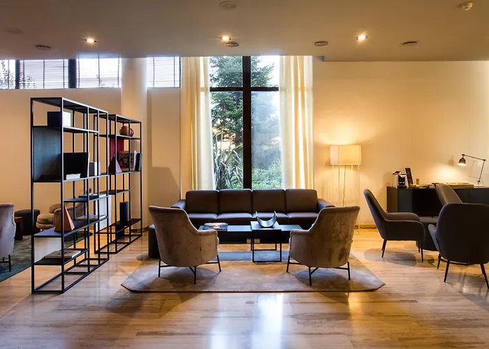 Hotel con piscina: Ciutat De Granollers