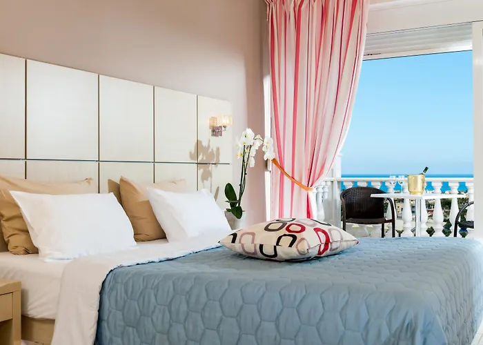 Matheo Villas & Suites