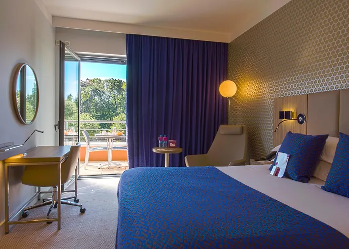 Hôtel avec tennis: Crowne Plaza Lyon Parc de la Tête d'Or