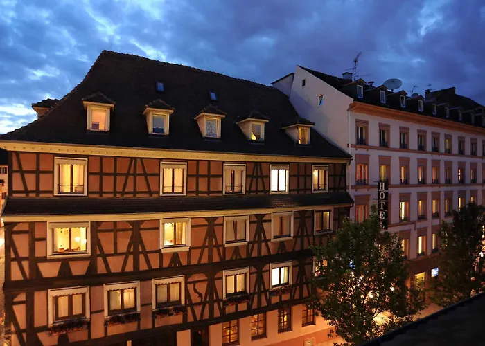 Hotel familiar: Hotel De L'Europe By Happyculture