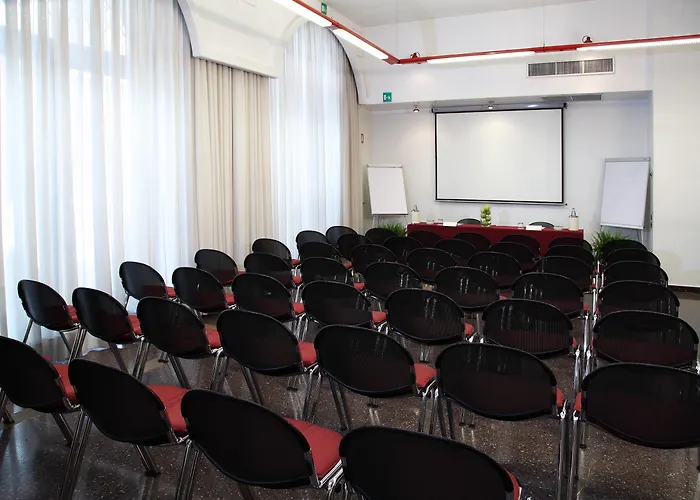Beach hotel: Hotel Sanpi Milano