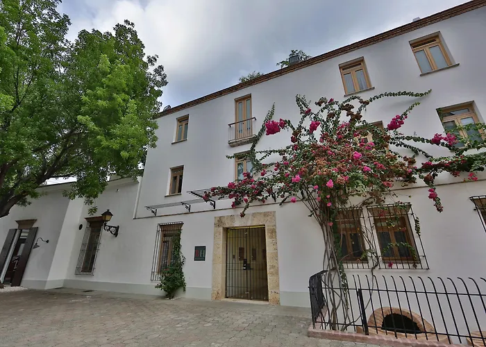 Billini , Historic Luxury