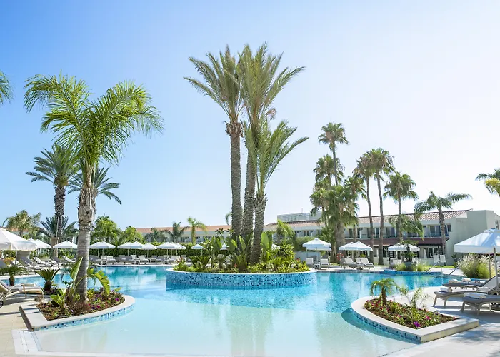 Luxe hotel: Olympic Lagoon Resort Ayia Napa