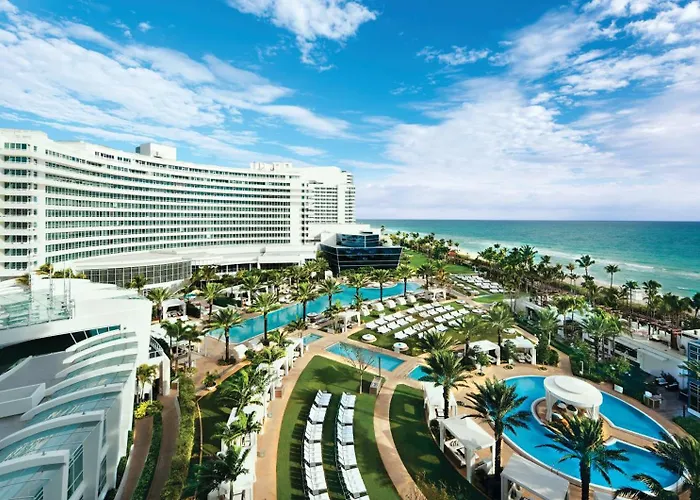 Hoteles con Jacuzzi Fontainebleau Miami Beach