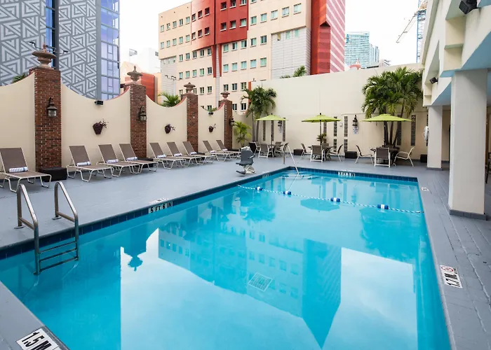 Huisdiervriendelijk hotel: Holiday Inn Hotel Port Of Miami-Downtown By Ihg