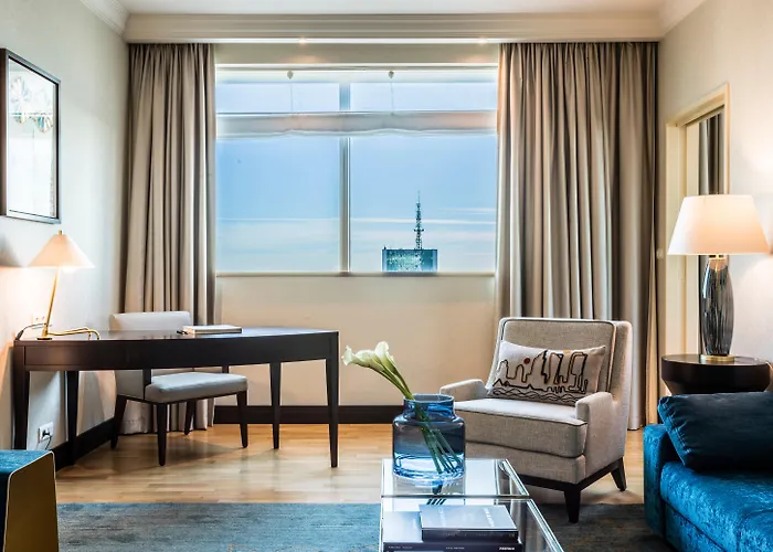 Luxury hotel only: Intercontinental Warszawa By Ihg