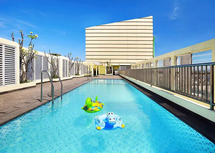 Luxe hotel: Kimaya Braga Bandung By Harris