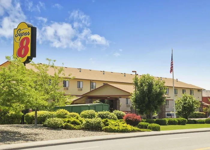 Super 8 By Wyndham