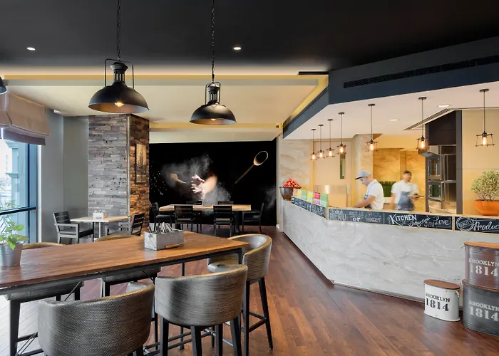 5 star hotel: Hyatt Regency Creek Heights Residences