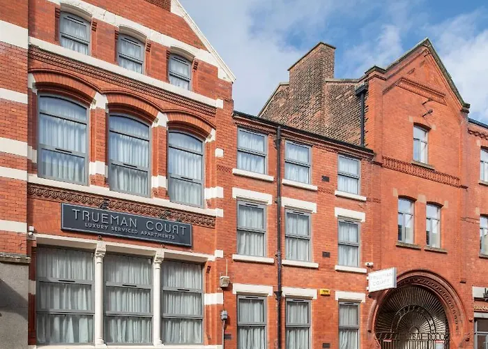 5 star hotel: Trueman Court Luxury Serviced Apartments