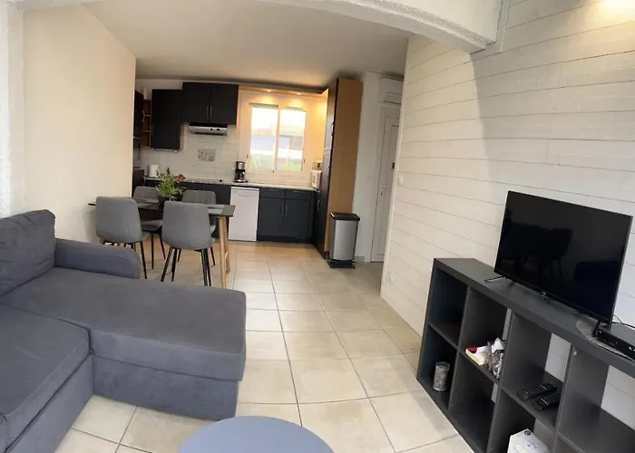 Animaux admis T2 RESIDENCE NATURISTE Aphrodite