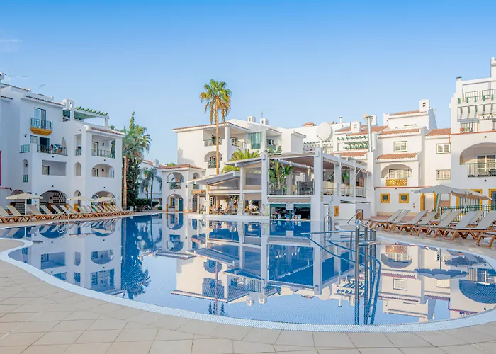 Resort: Sunset Harbour Club