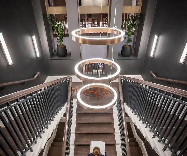 Hotel with view: Clayton Hotel Glasgow City