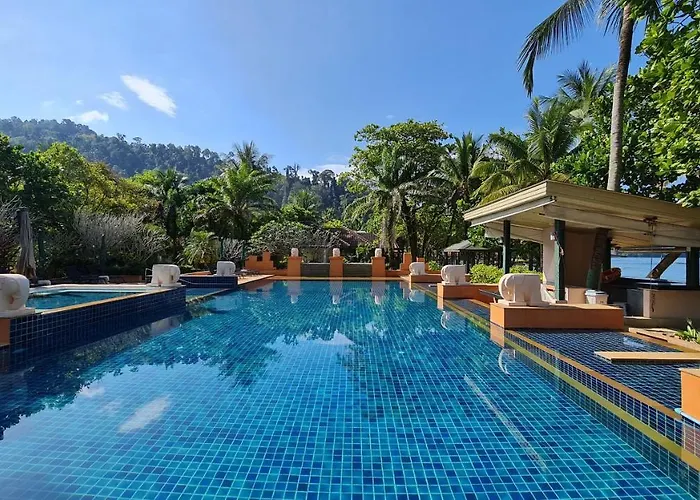 Baan Khaolak Beach Resort