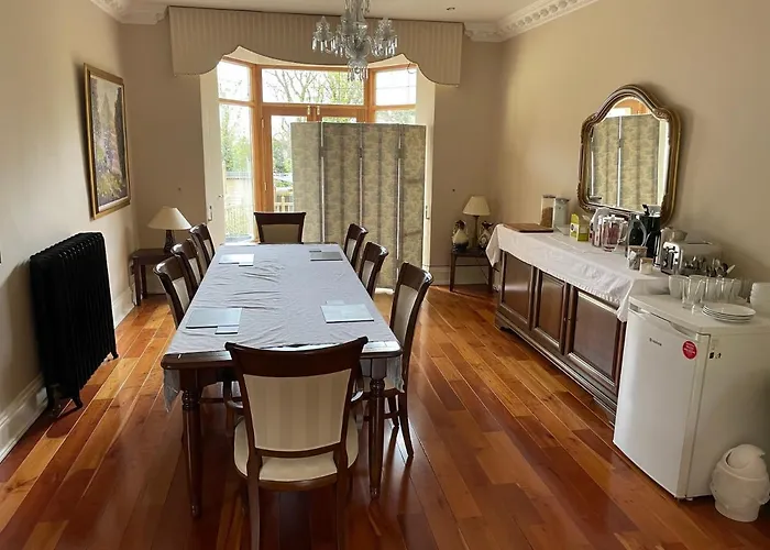 Taylors Hill Luxury Guest House