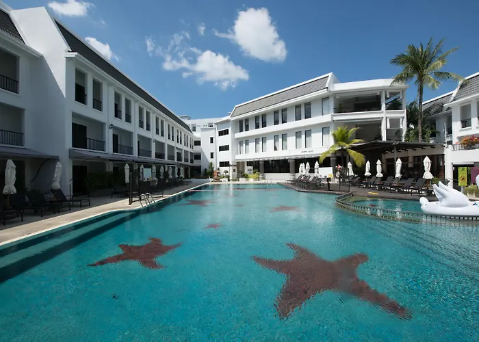  Sawaddi Patong & Spa By Tolani