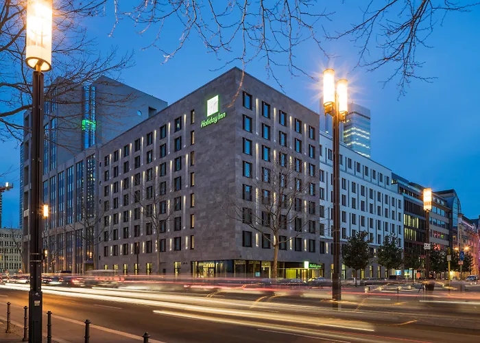 In Luxury hotels Holiday Inn Frankfurt - Alte Oper By Ihg