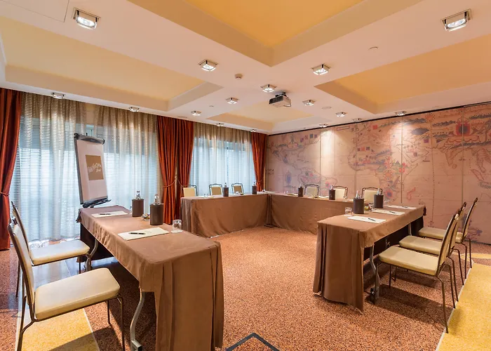 Grand Savoia , Curio Collection By Hilton