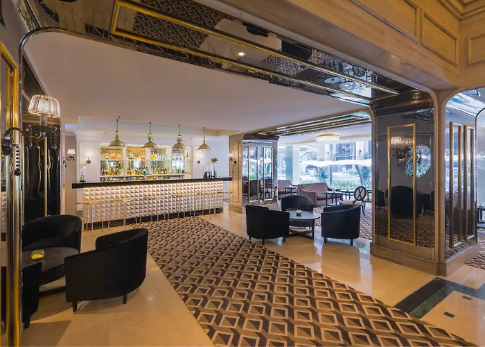 Hotel Jacuzzi: Meliá Kuala Lumpur