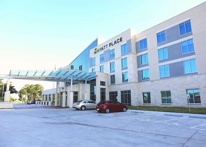 Cheap hotel: Hyatt Place Austin Airport