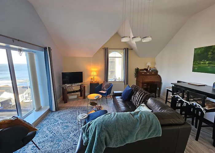 Vacation rental: Atlantic Views Top Floor