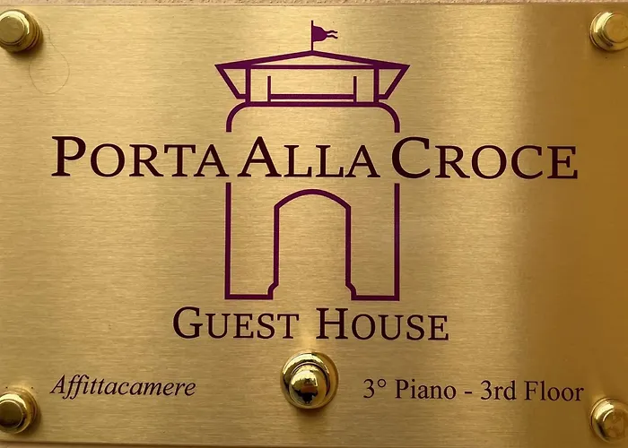 Porta Alla Croce