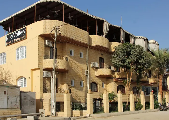 3 star hotel: Nile Valley Hotel
